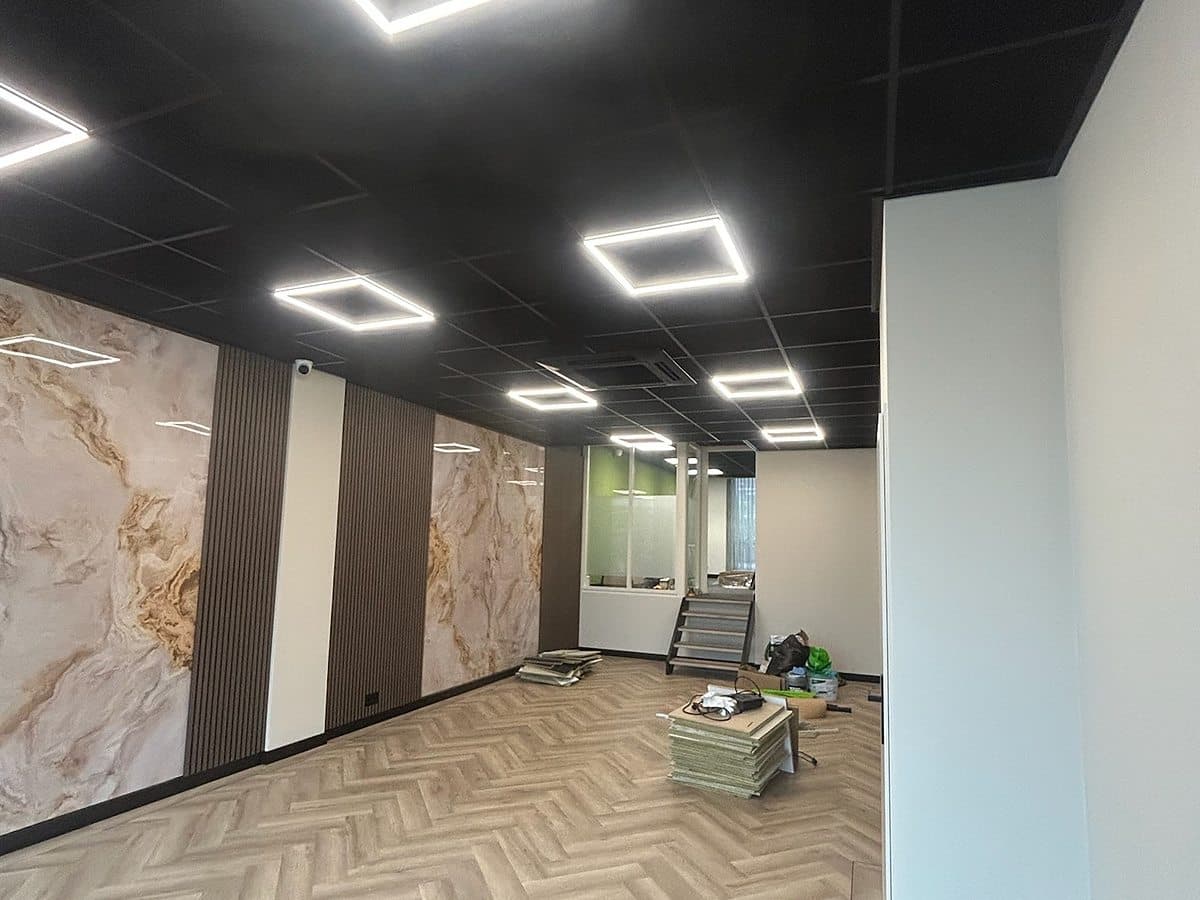 Verlichting in een bedrijfsruimte, verlichting in Apeldoorn