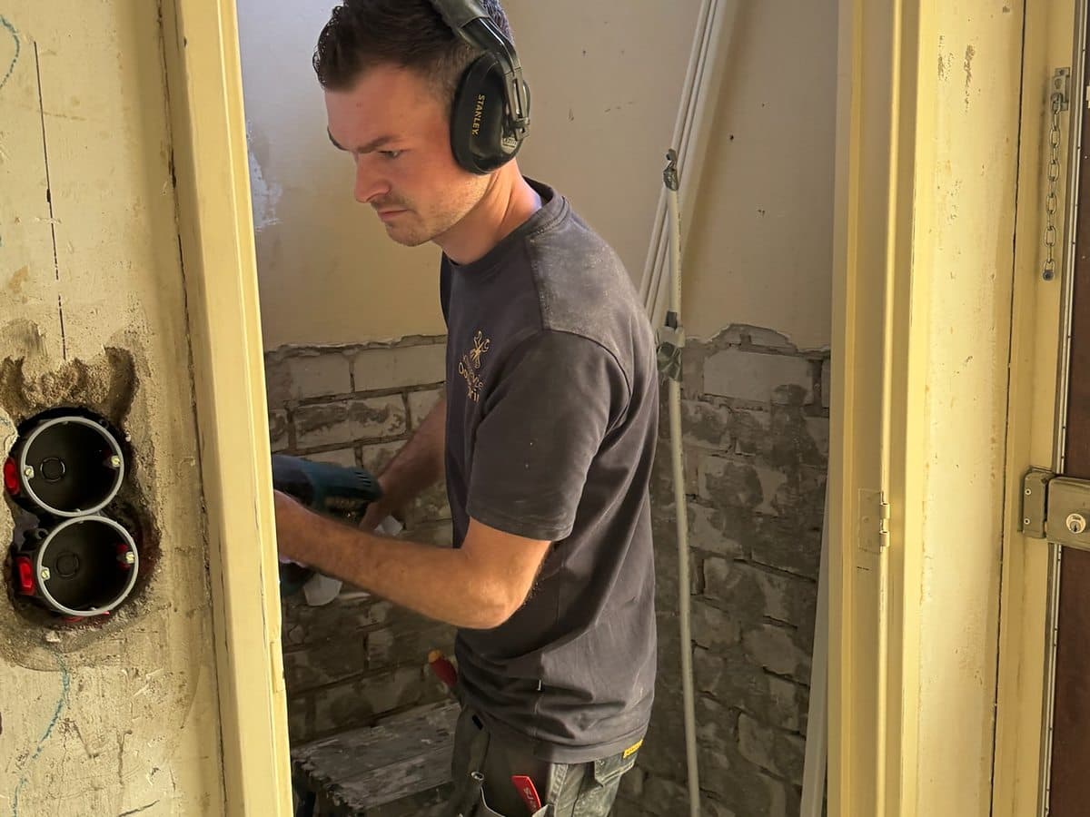 Elektra vernieuwd in een woning, beeld 5