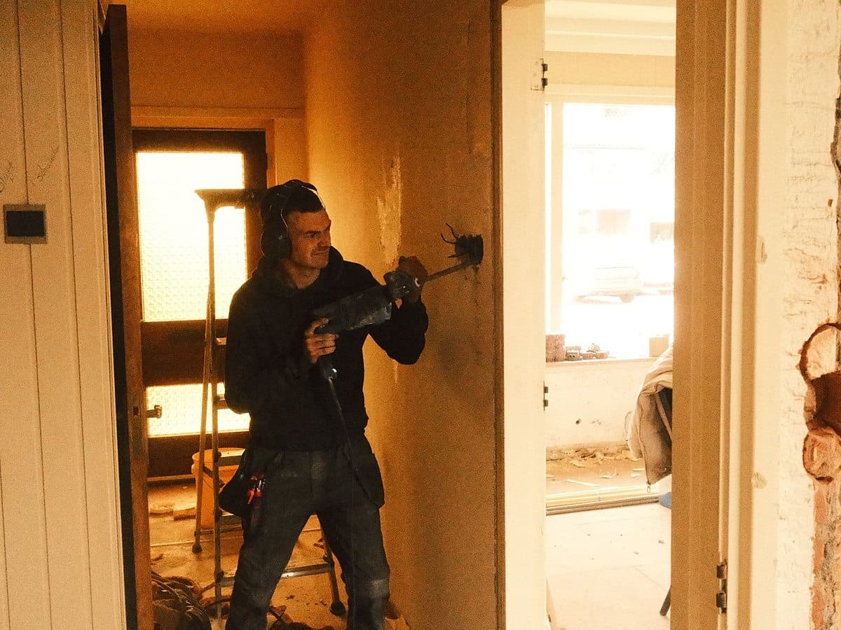 Elektra vernieuwd in een woning, beeld 3